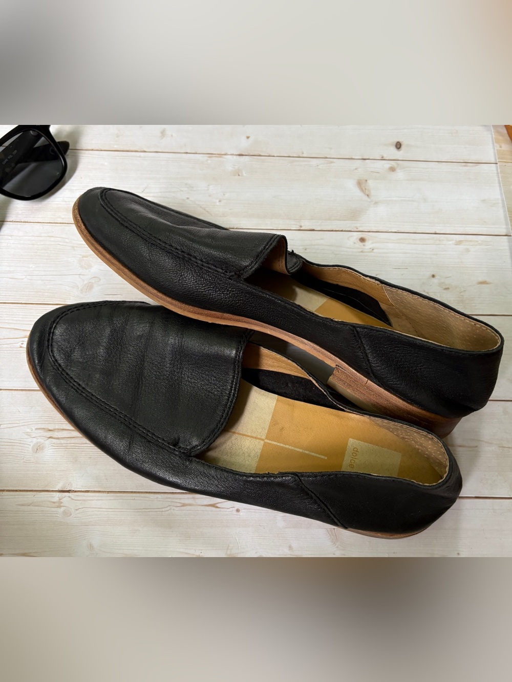 Dolce Vita Perrie leather flats